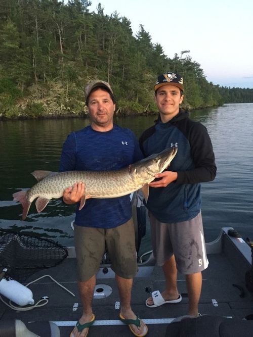 Kakagi Lake, Ontario Angler's Atlas