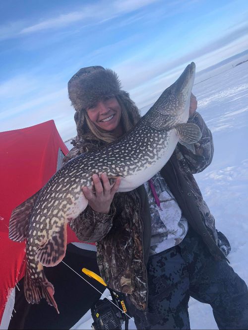 Lake Newell, Alberta Angler's Atlas